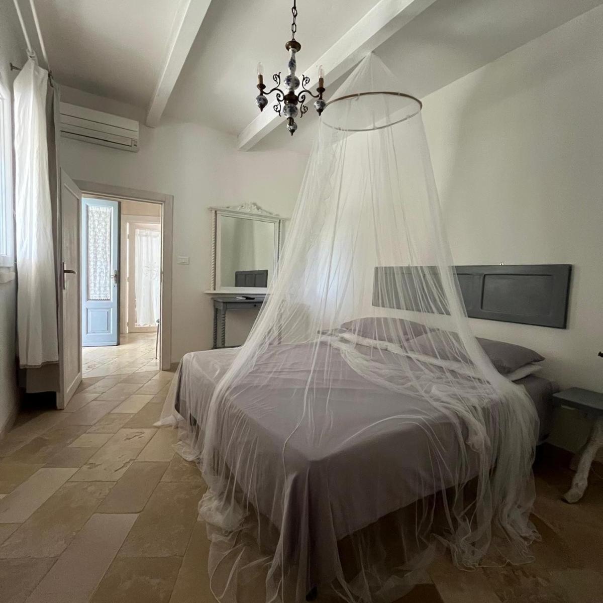 Holiday Home Trullo Antico Ostuni Eksteriør billede